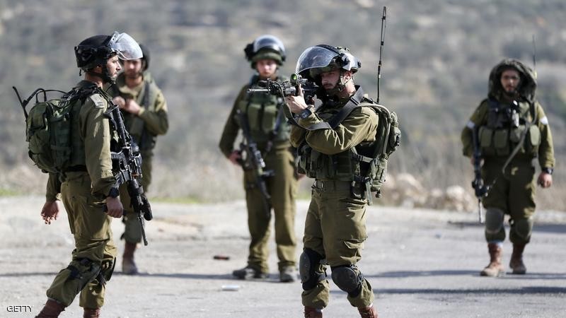 إصابة شاب برصاص الاحتلال قرب الجدار العازل في القدس