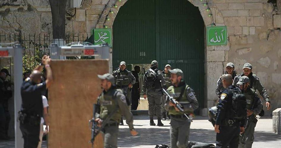 الاحتلال يغلق أحد أبواب الأقصى لإجراء تدريبات لعناصره